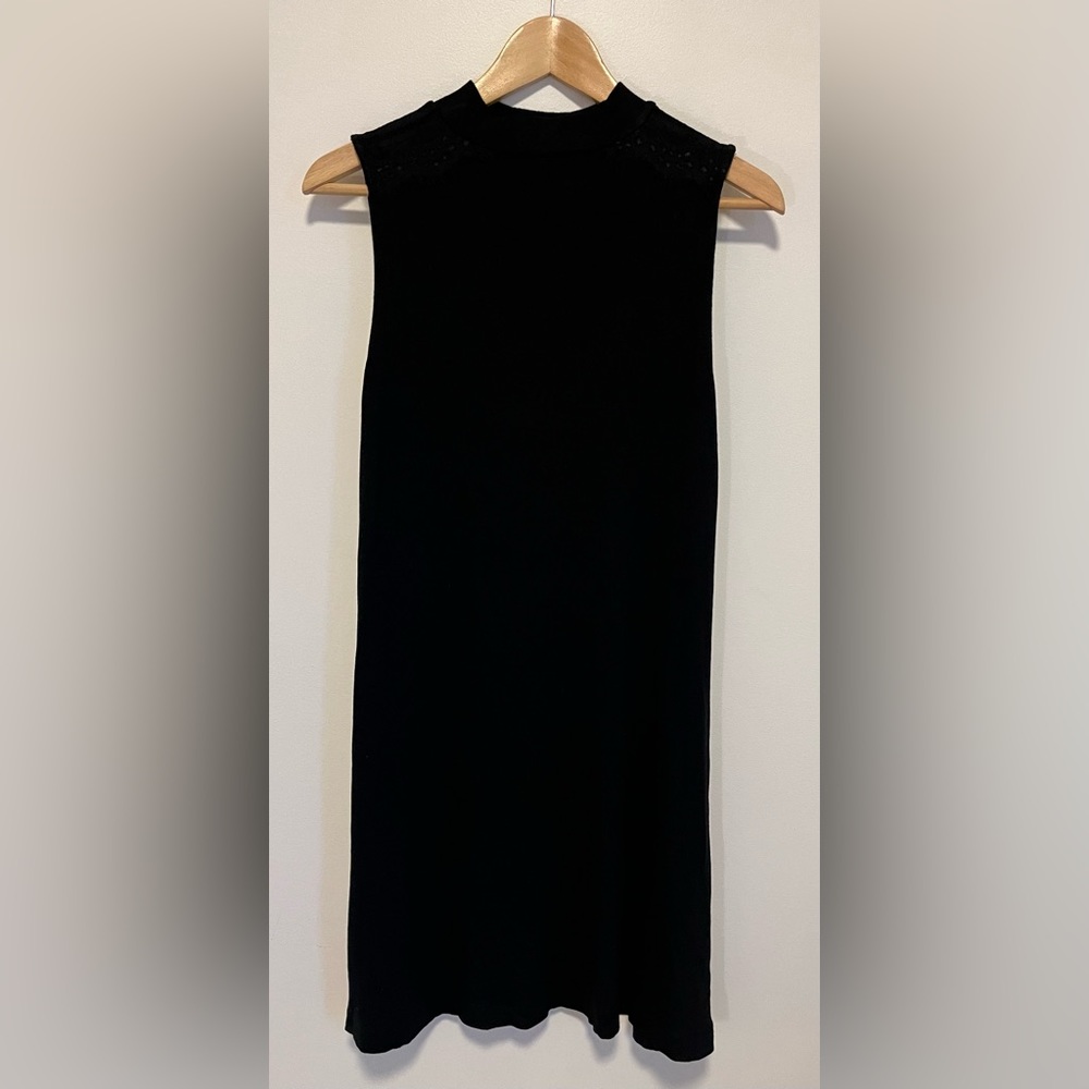 Size 6/small Guess black dress, no-cling, high neck, sleeveless, lace detail